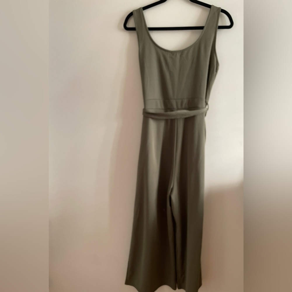 APRICOT Jumpsuit - Picture 2 of 4